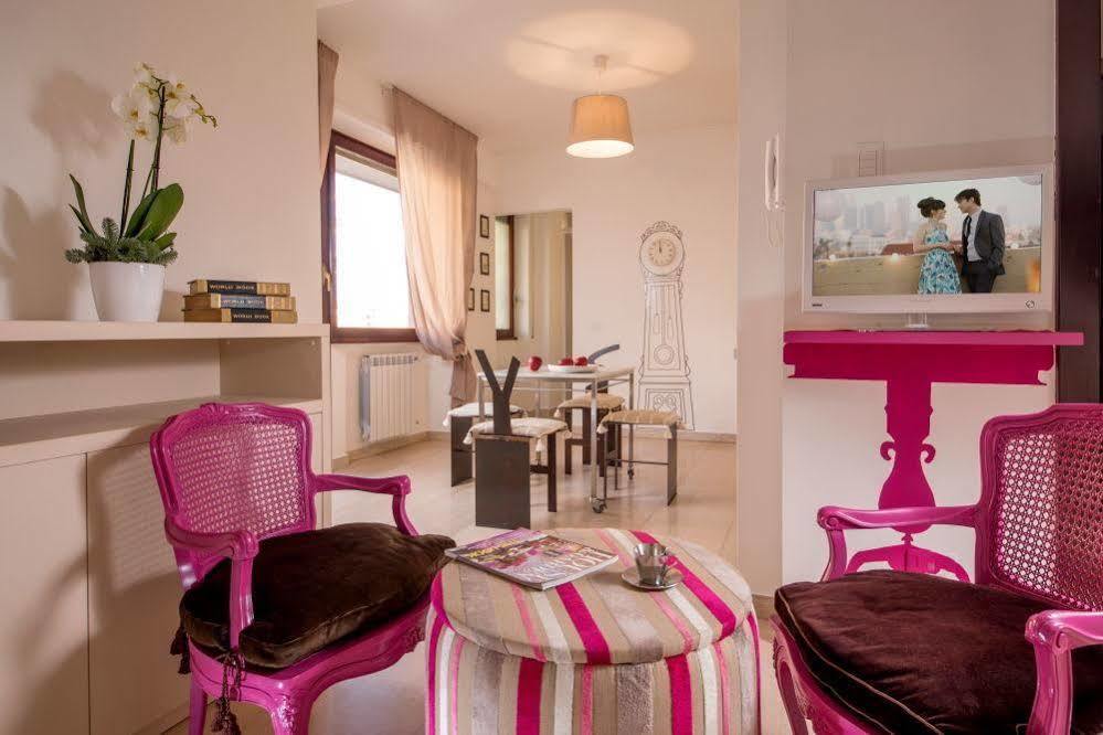 Iron Bridge Aparthotel 2*